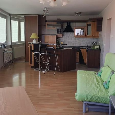 Appartement Sloneczny Apartamencik à Wrocław Extérieur photo
