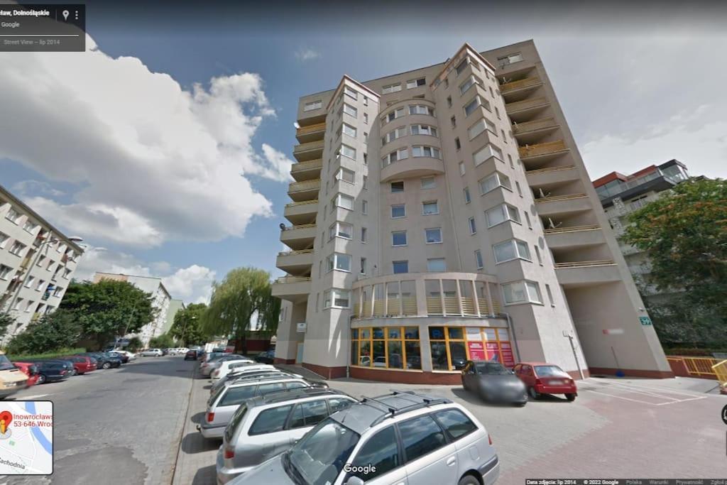 Appartement Sloneczny Apartamencik à Wrocław Extérieur photo