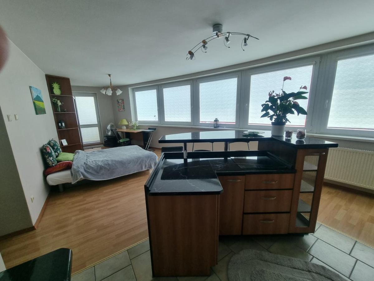 Appartement Sloneczny Apartamencik à Wrocław Extérieur photo